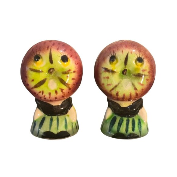 Vintage Anthropomorphic fruit  Salt & Pepper Shakers Apple Head Japan 1950s - Picture 1 of 9